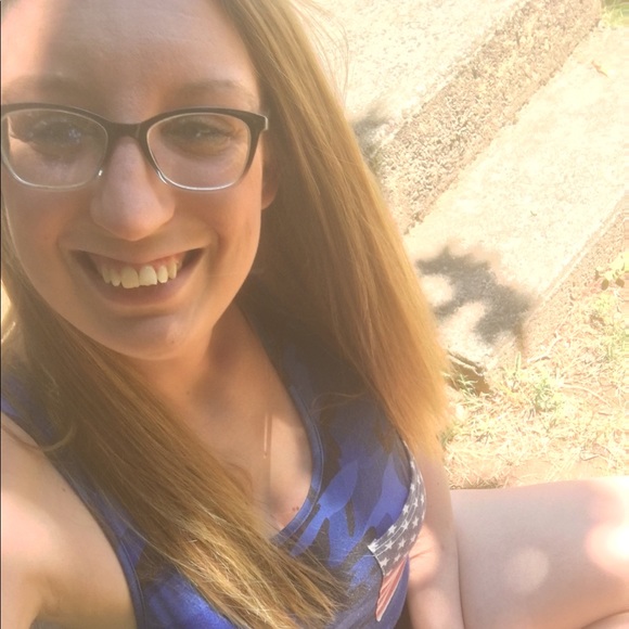 Meet your Posher, Kathleen - Picture 1 of 1